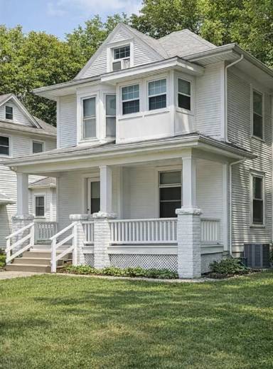 Main picture of 512 N 9th St