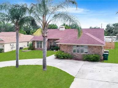 Main picture of 941 N Dean Cir