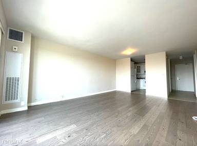 Main picture of 2020 N Lincoln Ave