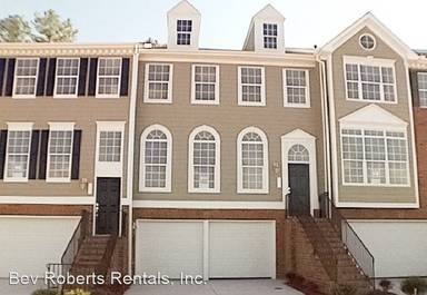 Main picture of 604 Kirkeenan Cir