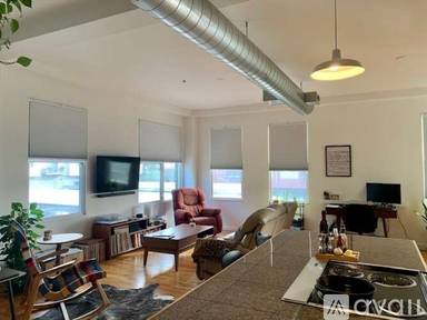 Main picture of 1521 Central St