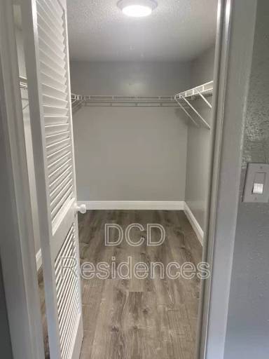 Main picture of 5505 Forest Haven Cir