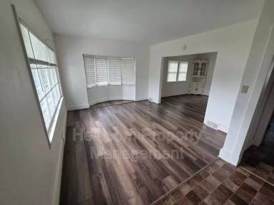 Main picture of 104 Morley Pkwy