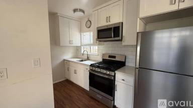 Main picture of 1825 Garfield Pl