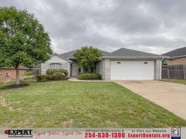 Main picture of 2605 Bigleaf Dr
