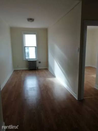Main picture of 2438 E 22nd St