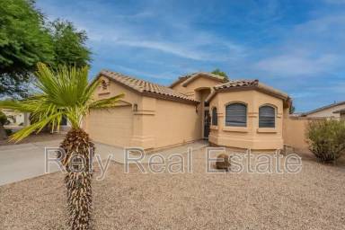 Main picture of 12568 W Almeria Rd