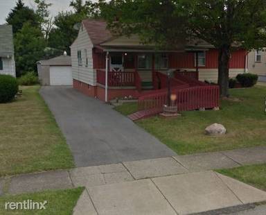 Main picture of 728 E Laclede Ave