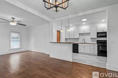 Main picture of 109 Erie St