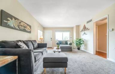 Main picture of 718 N Floral St