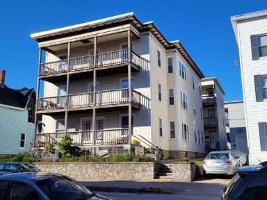 Main picture of 310 Cartier St