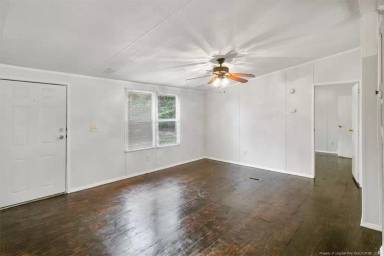 Main picture of 2108 Heritage Way