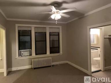 Main picture of 537 W Deming Pl