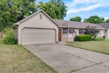 Main picture of 4211 Medina Way
