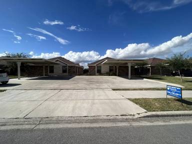Main picture of 2909 Linda Vista St