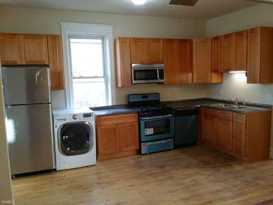 Main picture of 712 W 17th St