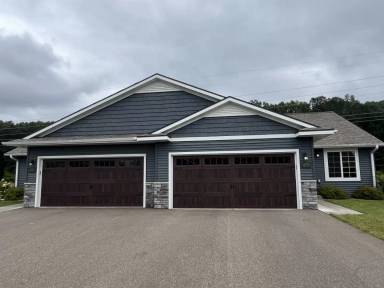Main picture of 4910 Waylon St
