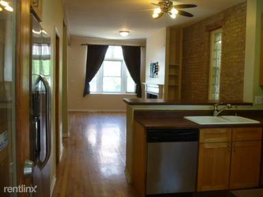 Main picture of 1435 W Walton St