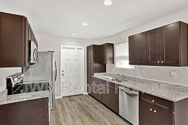 Main picture of 1419 McConihe St
