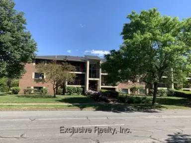 Main picture of 2366 Commonwealth Ave