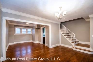 Main picture of 4902 California St
