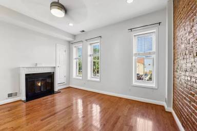 Main picture of 1008 N St NW