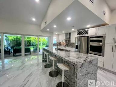 Main picture of 13375 NW 10th Ter