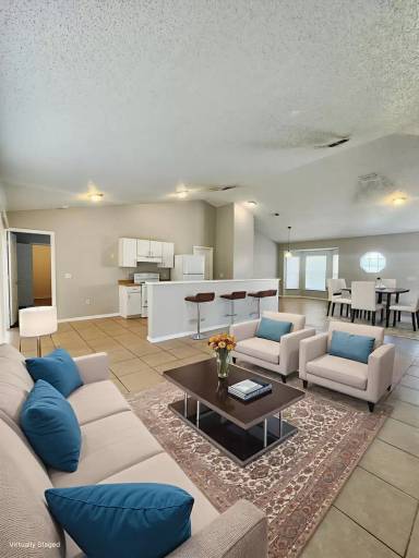Main picture of 256 Churchill Ct