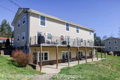 Main picture of 122 Leach Dr