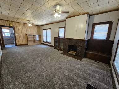Main picture of 1506 S Greenwood Ave