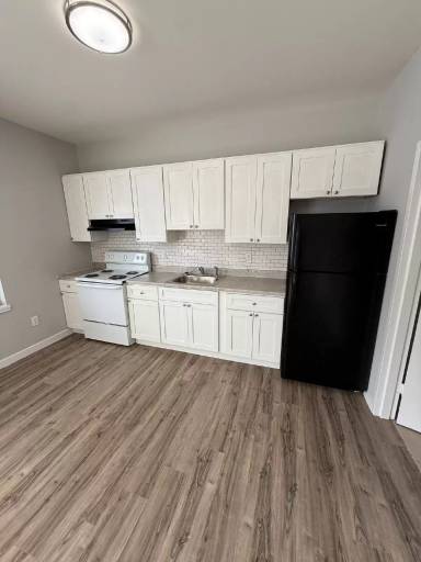 Main picture of 146 Hamilton Ave