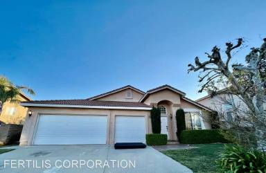 Main picture of 14805 Bugle Ct