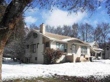 Main picture of 645 E 1st Ave