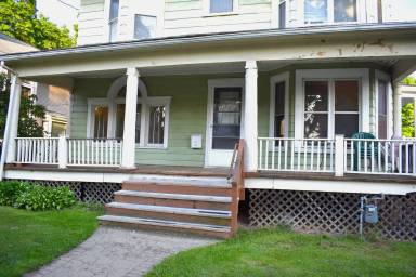 Main picture of 758 Locust St