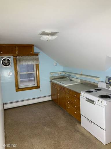 Main picture of 399 Grand Ave