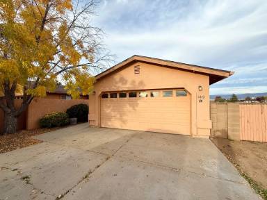Main picture of 4461 Moccasin Cir