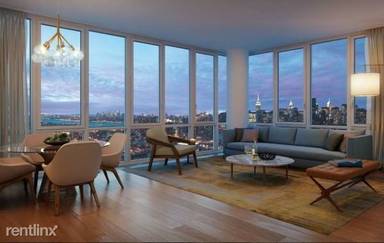 Main picture of 4224 Crescent St