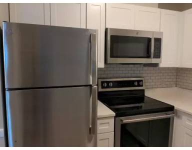 Main picture of 245 Sea St