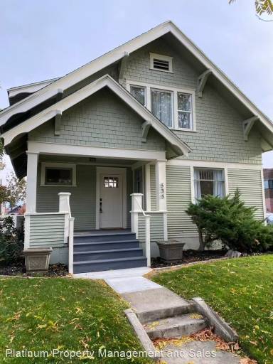 Main picture of 535 Douglas St