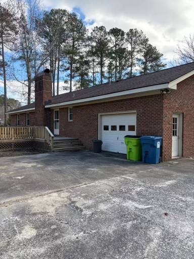 Main picture of 1930 Spring Garden Rd