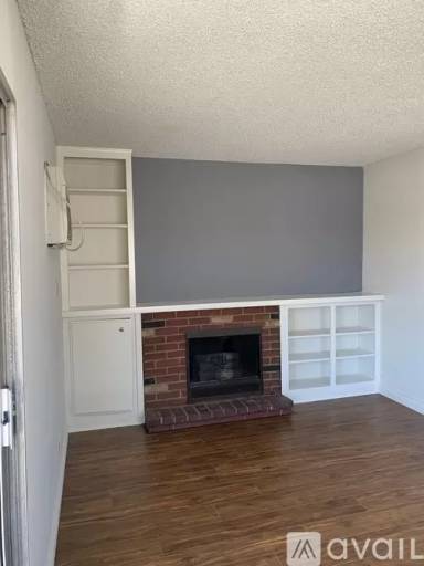 Main picture of 521 N Hill Ave