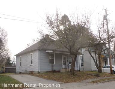 Main picture of 440 Spring St
