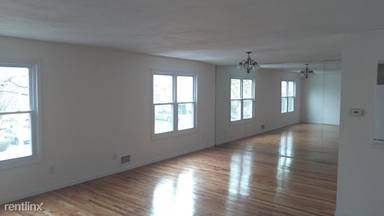 Main picture of 138 Washington Ave
