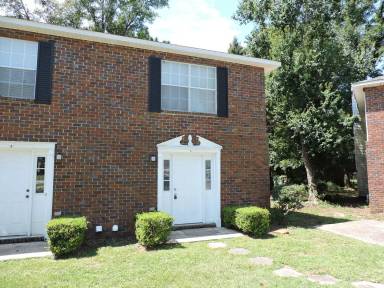 Main picture of 3031 Belle Meade Dr