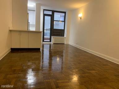 Main picture of 165 E 35th St Apartments