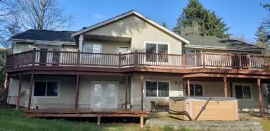 Main picture of 1919 62nd Ave NW