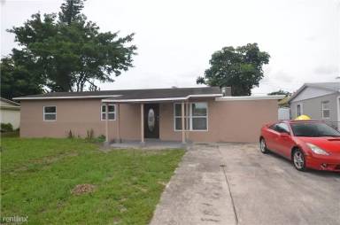 Main picture of 4274 SW 48th Ct