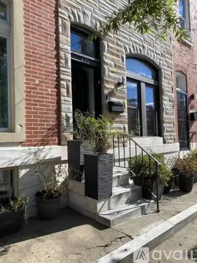 Main picture of 435 N Luzerne Ave