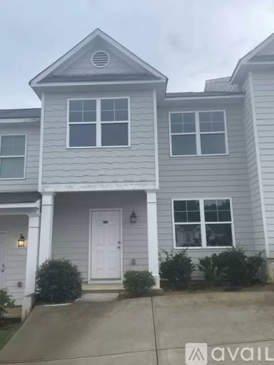 Main picture of 2819 Laurel Ridge Cir