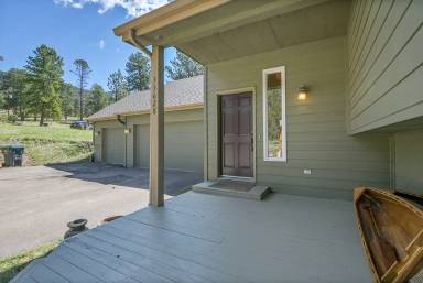 Main picture of 33628 Berg Ln
